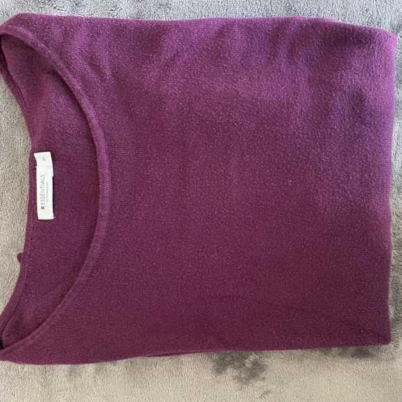 🛍️ 2/$20 Reitmans Long sleeve sweater - Picture 2 of 3